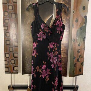 Jones New York dress, Midi, Black and Rose floral print Size 10